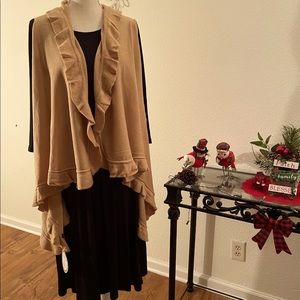 New boutique sweater vest